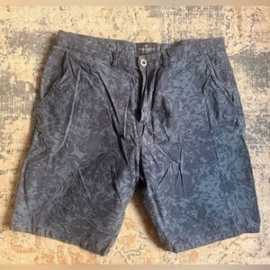 Patterned Shorts - Regular 32